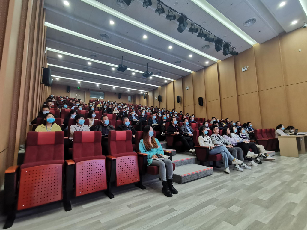 今年会官方网站微电开展ONE IT总体思想及“以客户为中心”四大内涵交流活动